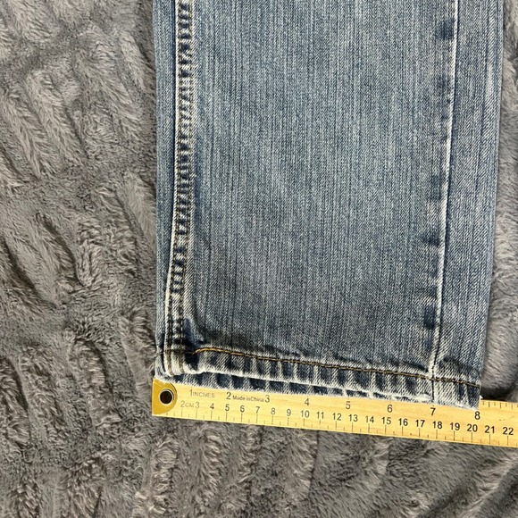 Levis 559 Relaxed Straight Jeans Mens 31x32 Light Wash Blue Denim Distressed - Picture 11 of 12